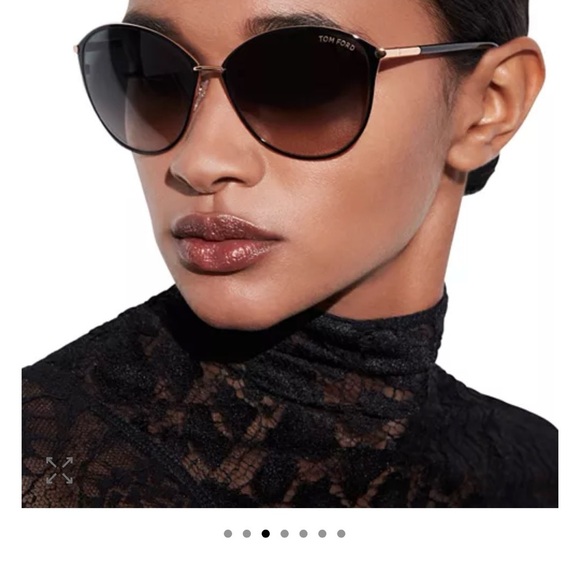 Tom Ford Accessories - Tom Ford TF320 Women’s Black Gradient Lens Cat-Eye Sunglasses